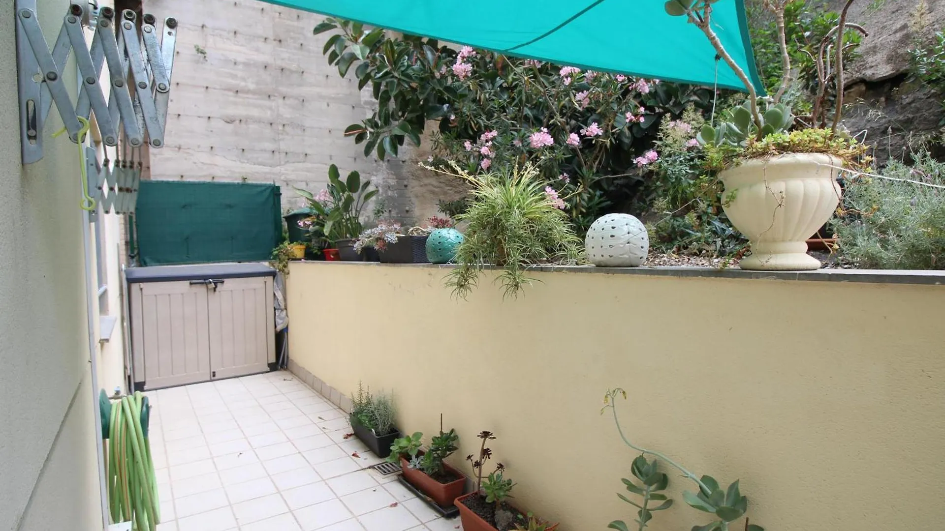 Apartamento Con Terraza Y Parking A 400M De La Playa Del Port En Llanca - Es-228-156 Spanyolország